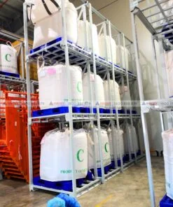 Pallet xếp chồng để hàng